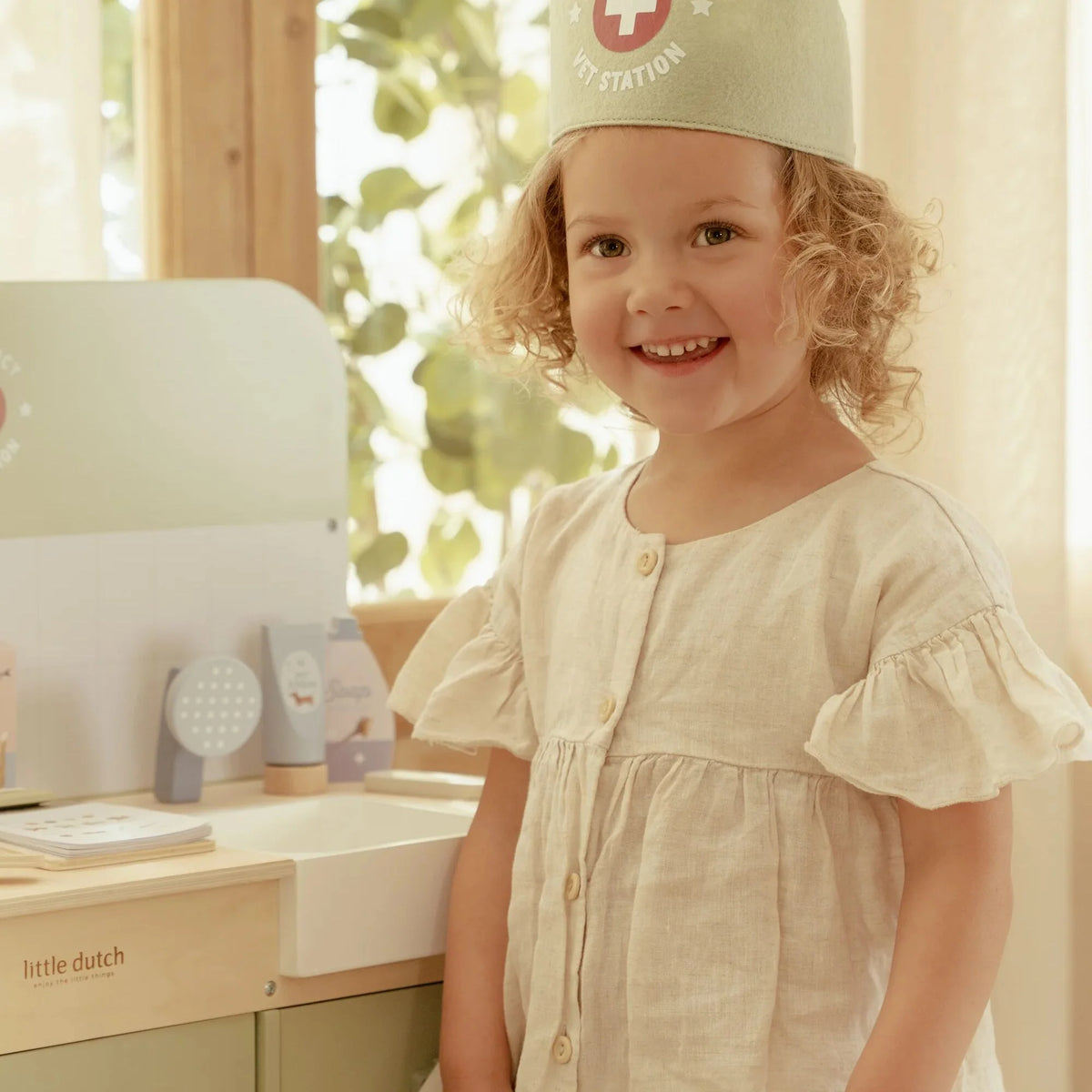 Little Dutch Veterinary Set