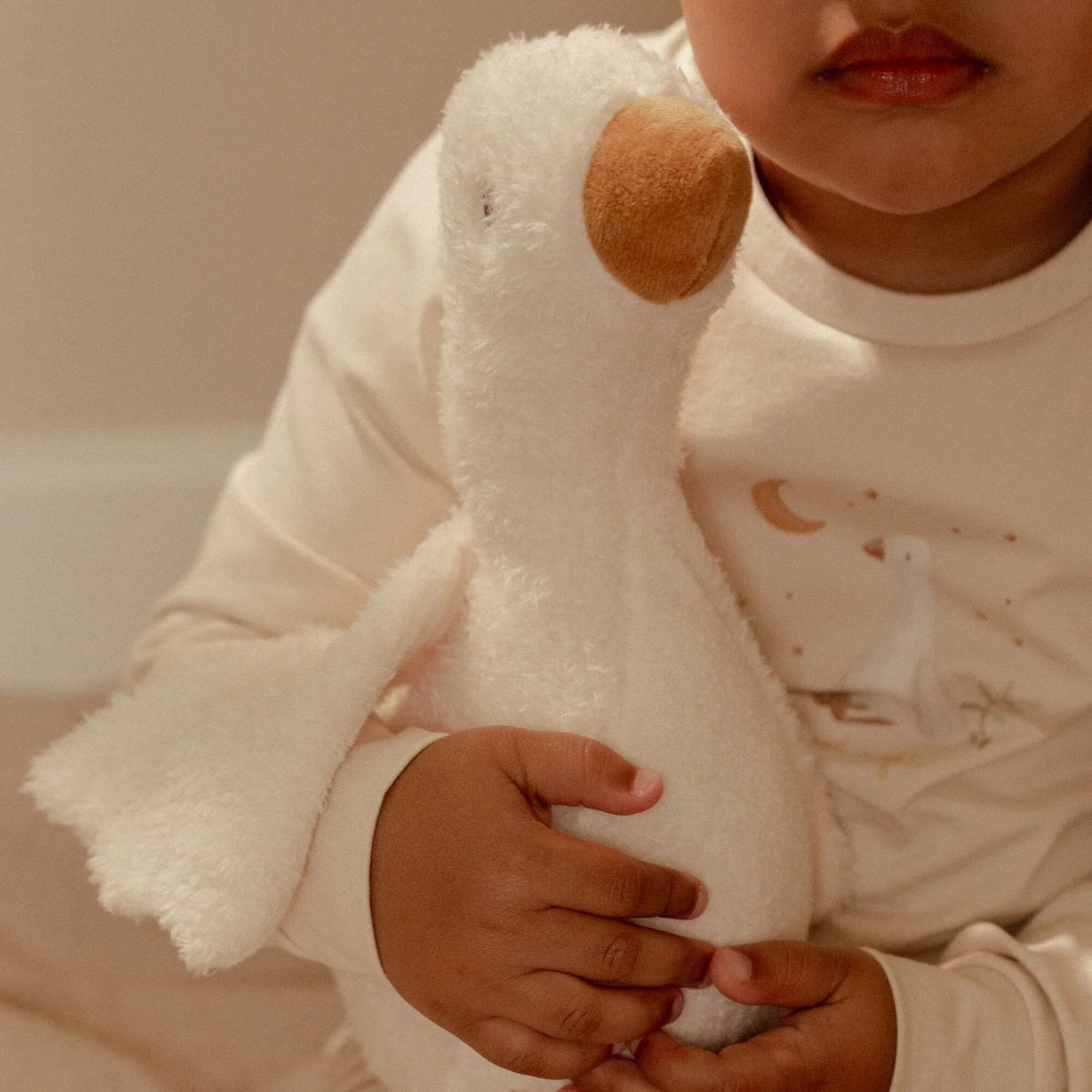 Newborn Naturals Cuddle Goose 25cm