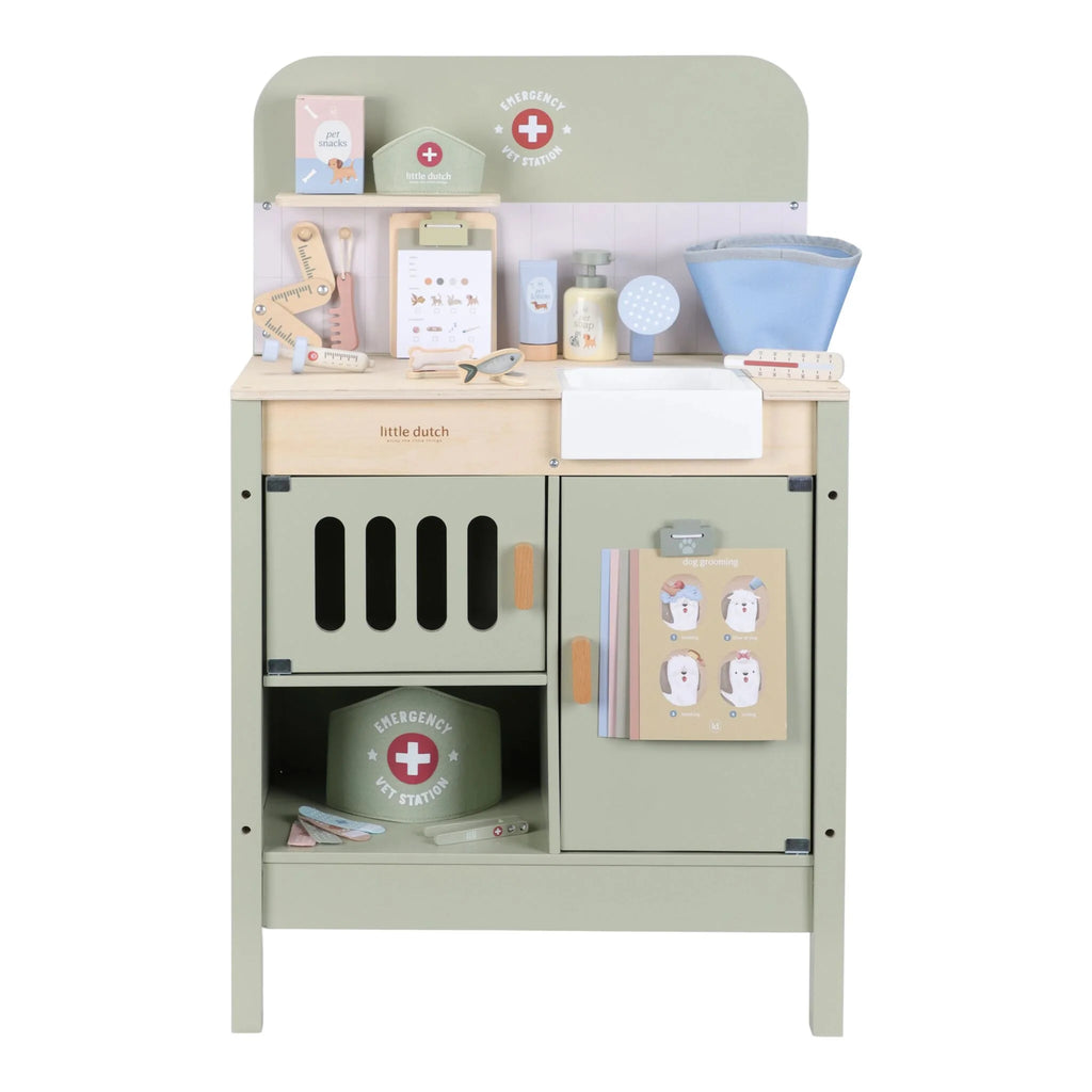 Little Dutch Veterinary Set