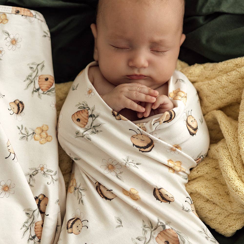 Bumblebees Organic Jersey Wrap & Beanie Set