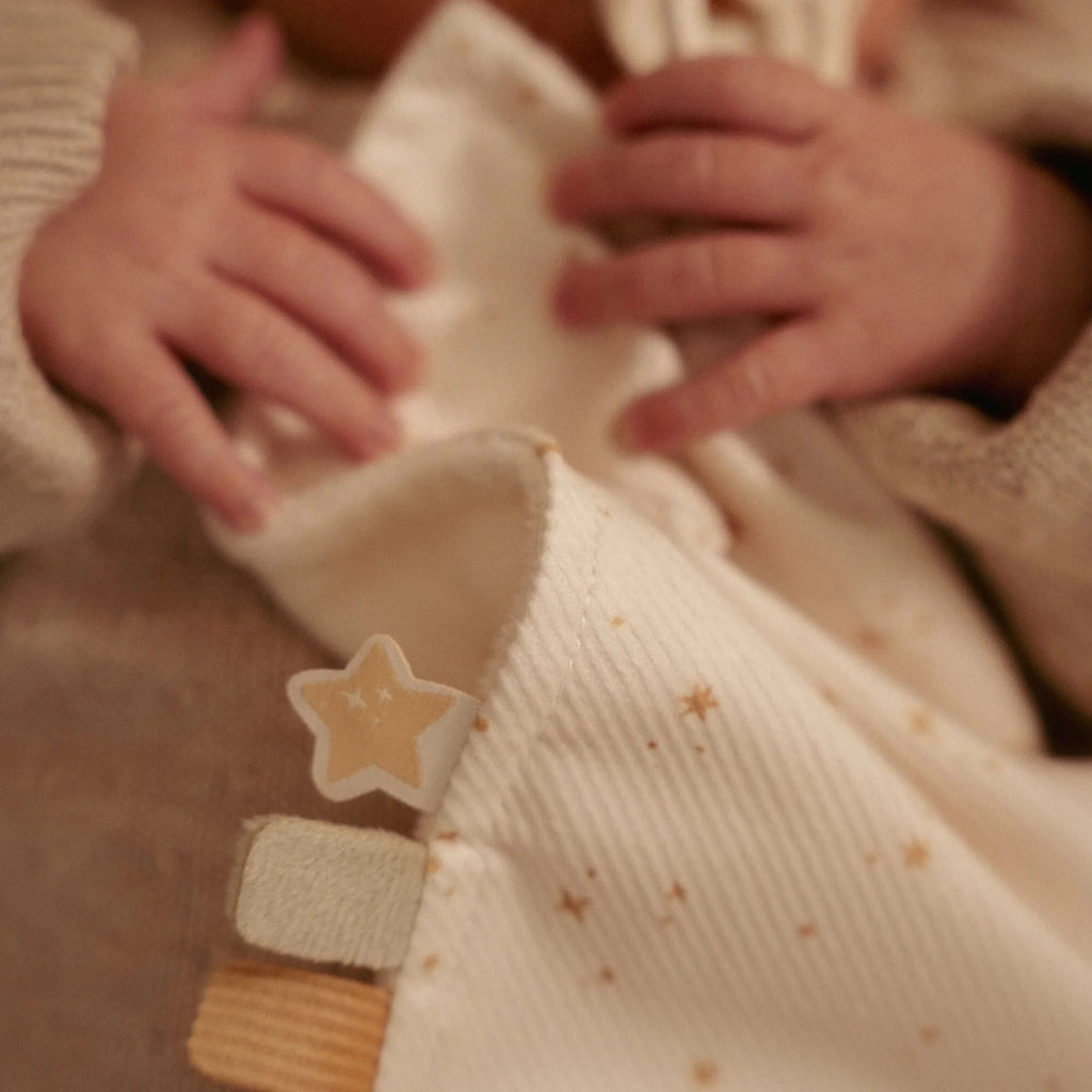 Cuddle Cloth with Teething Ring