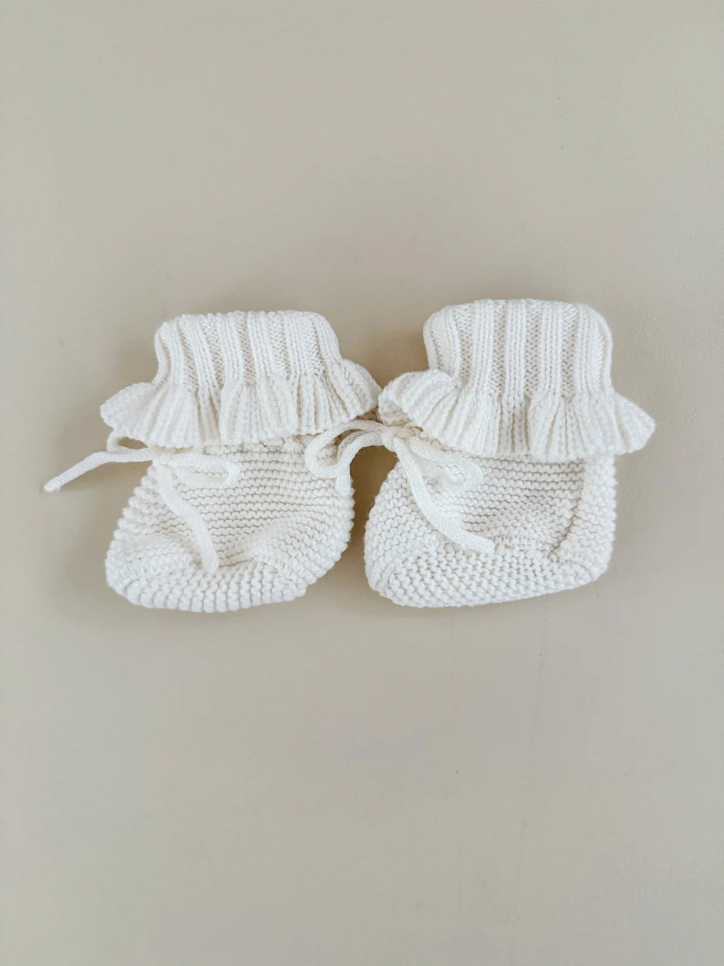 BOOTIES | FRILL | MILK