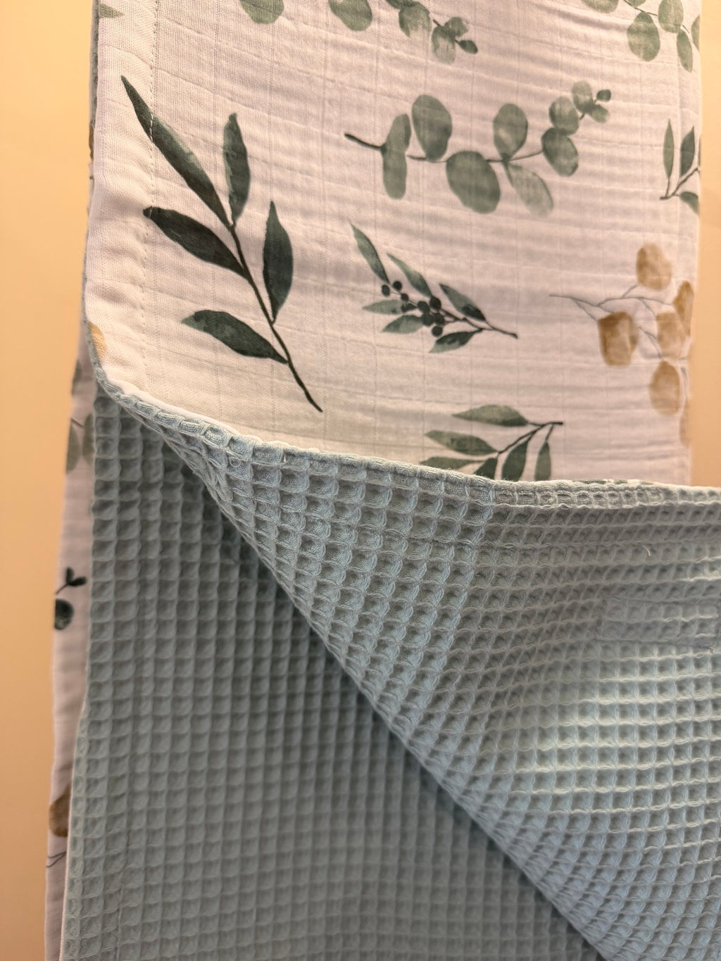 babi collective Reversible Waffle Blanket | Eucalyptus