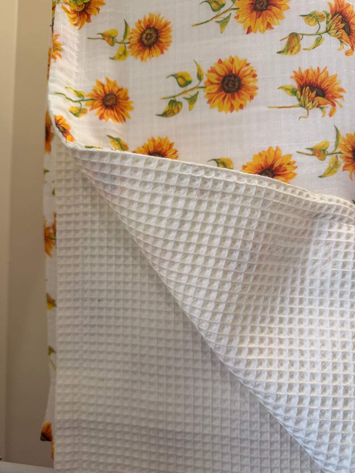 babi collective Reversible Waffle Blanket | Sunflower Fields