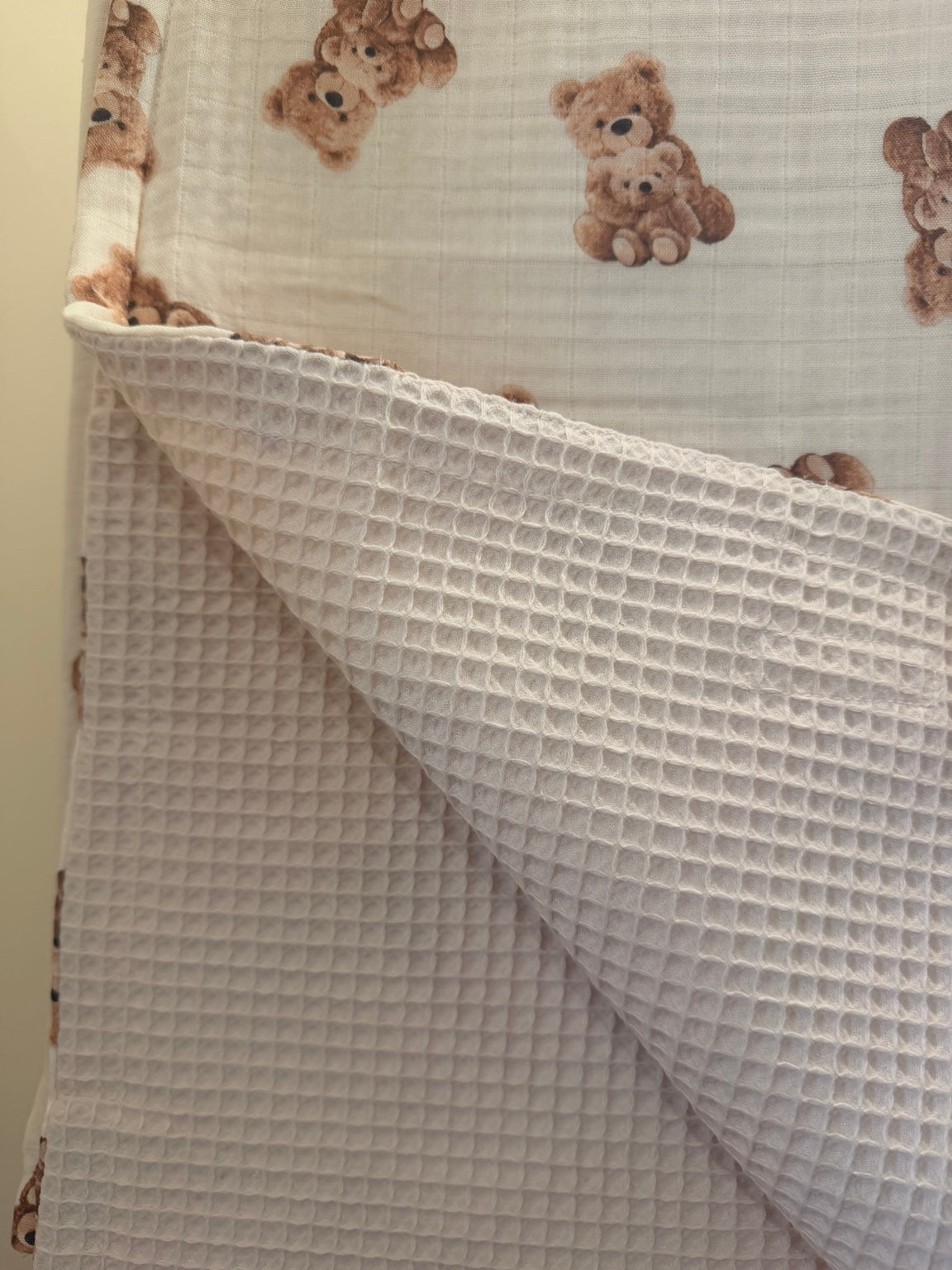 babi collective Reversible Waffle Blanket | Teddy