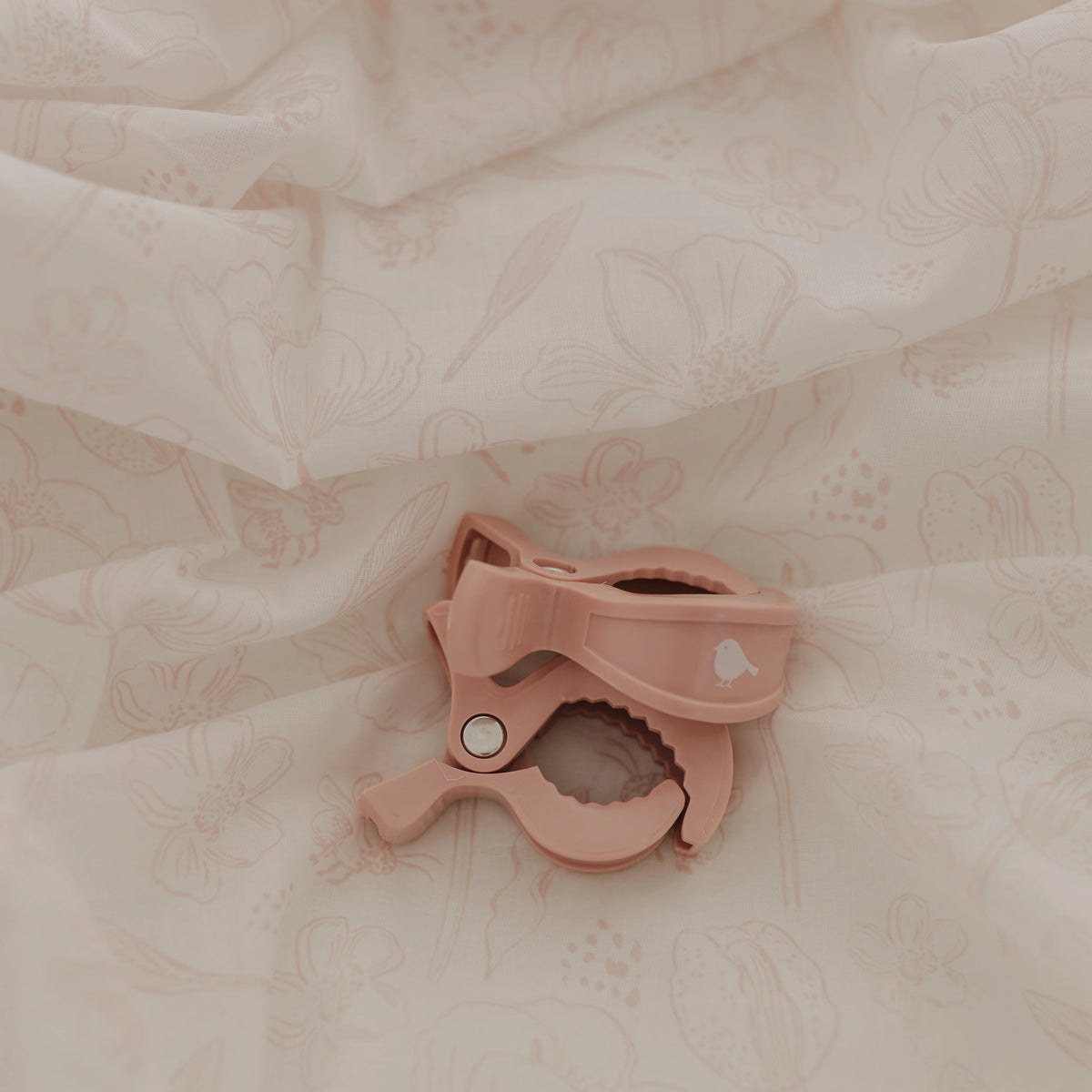 Botanical Muslin Wrap & Pram Clip Set