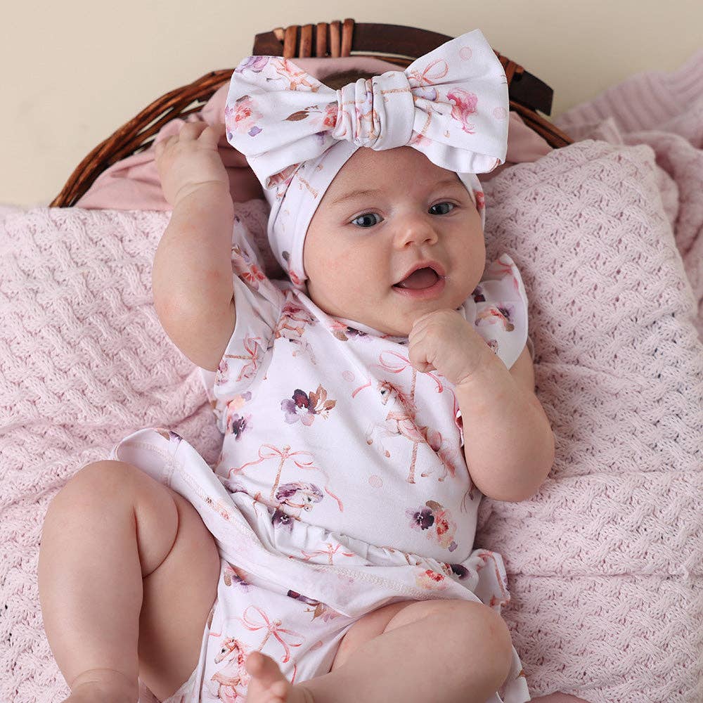 Carousel Organic Oversized Bow