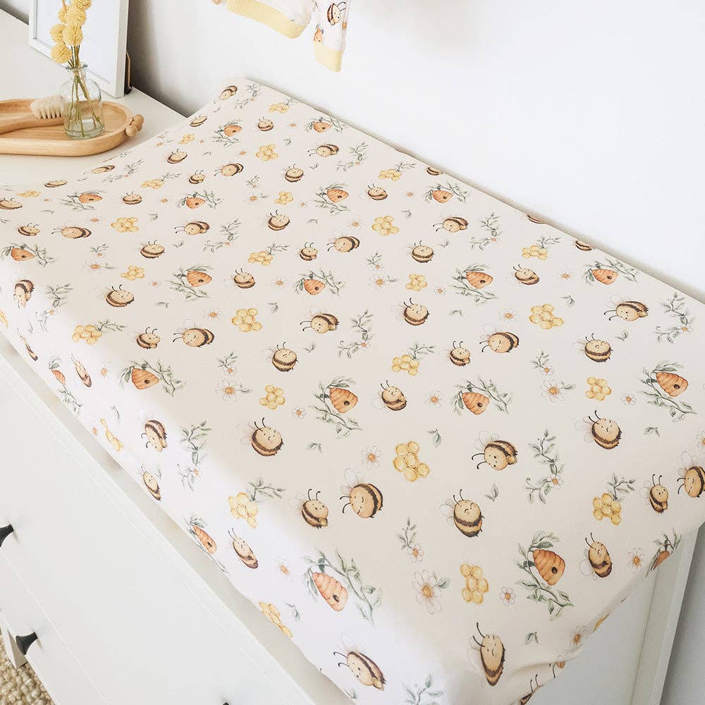 Bumblebees Organic Bassinet Sheet / Change Pad Cover
